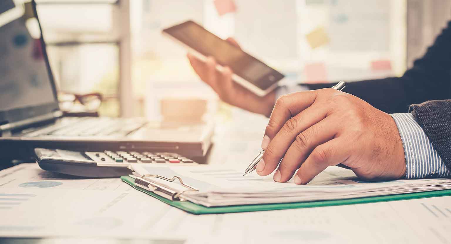 How To Save Money With Online Accountancy?