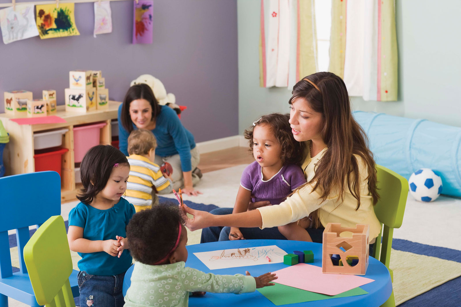 Tips to Find the Best Early Childcare Center